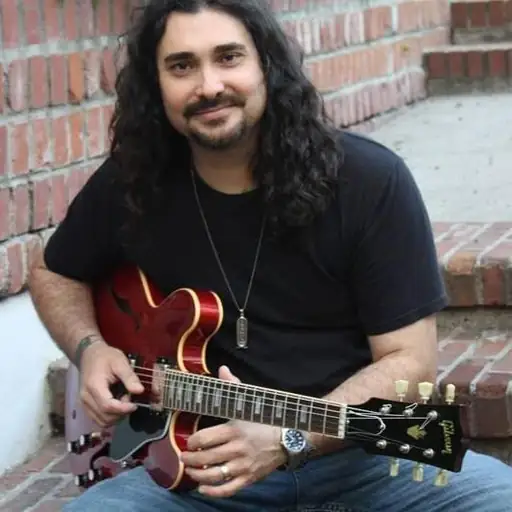 Artist: Alastair Greene