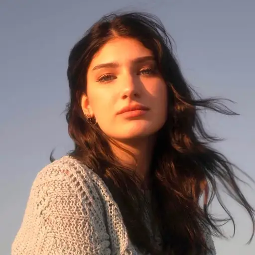 Artist: Audrey Gillispie