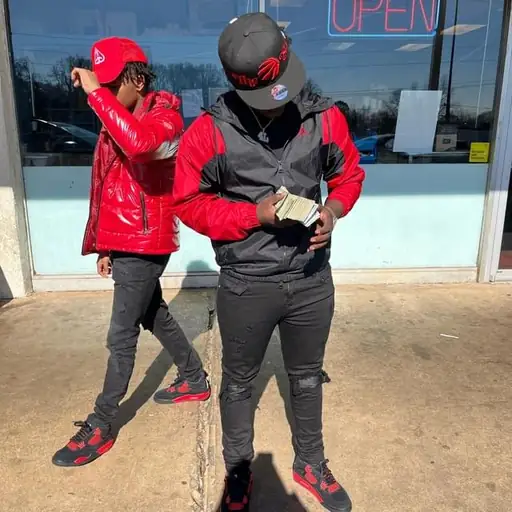 Single cover: Shells