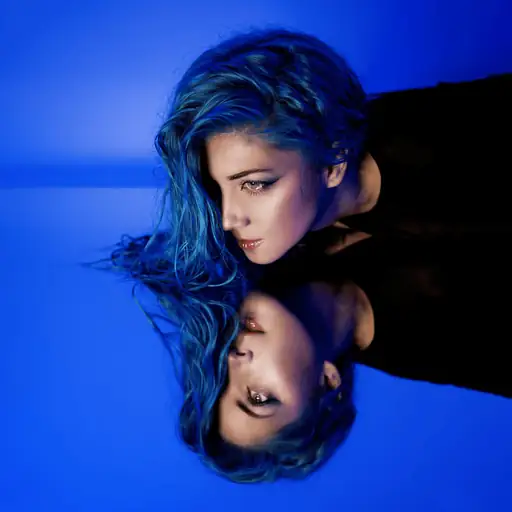 Single cover: Hand to the Heart