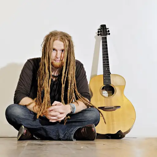 Newton Faulkner
