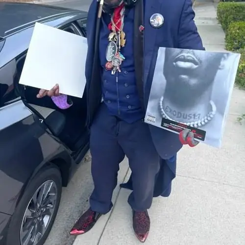 Single cover: NIPSEY BLUE