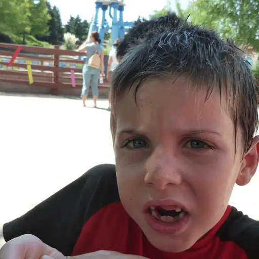 Single cover: YO DE MAYOR QUIERO SER YO