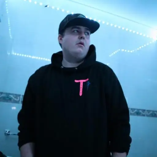 Daz Black