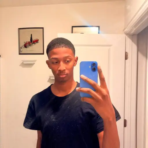 Jae Laurent/Yae Yadir