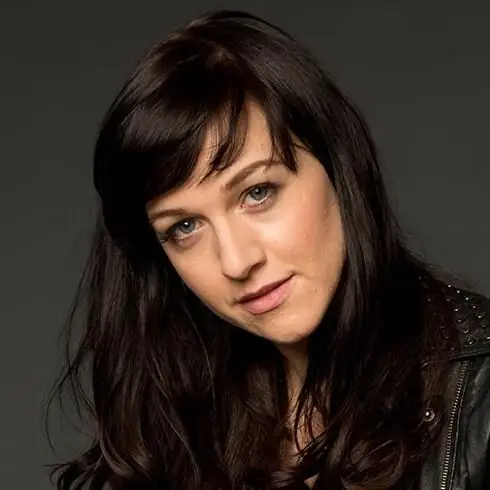 Lena Hall