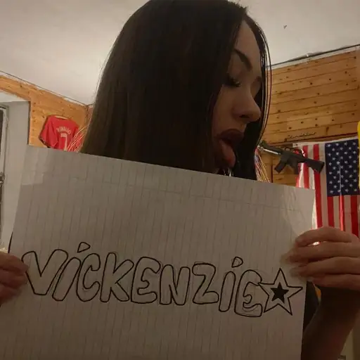 vickenzie☆