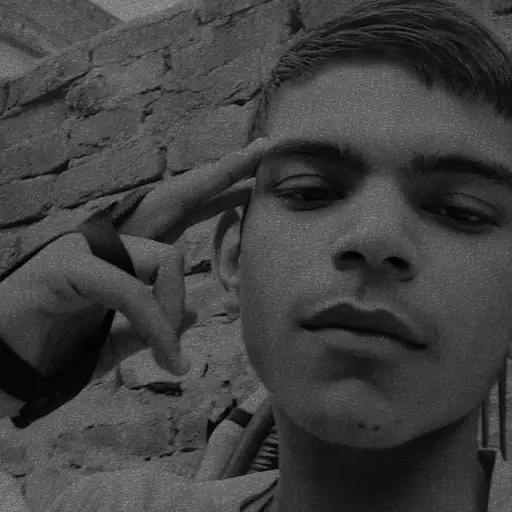 Artist: Xhérie Duas