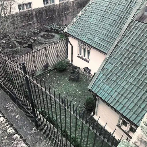 Single cover: Руки