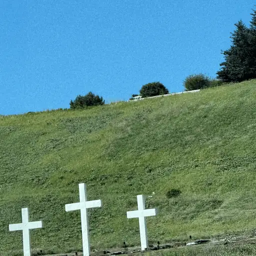 Single cover: eyes on Him