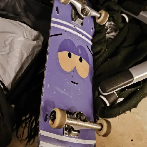 Single cover: ugly face